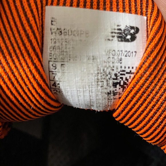 New Balance‎ 860v8 Running Shoe Women’s  Sz 9.5 - Picture 8 of 8